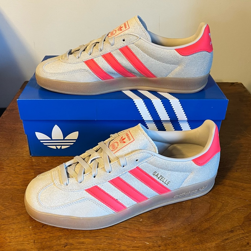 adidas Gazelle Women’s Sneakers in Cream with Pink Stripes